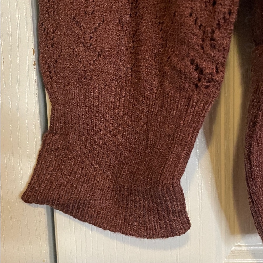 Oversized Eyelet Knit Top, Women’s M, Brown - Picture 4 of 8